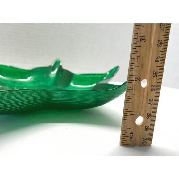 Green Swirl Star Serving Bowl Dish Appetizer Tray Arda Glassware 9" Across - Picture 7 of 7